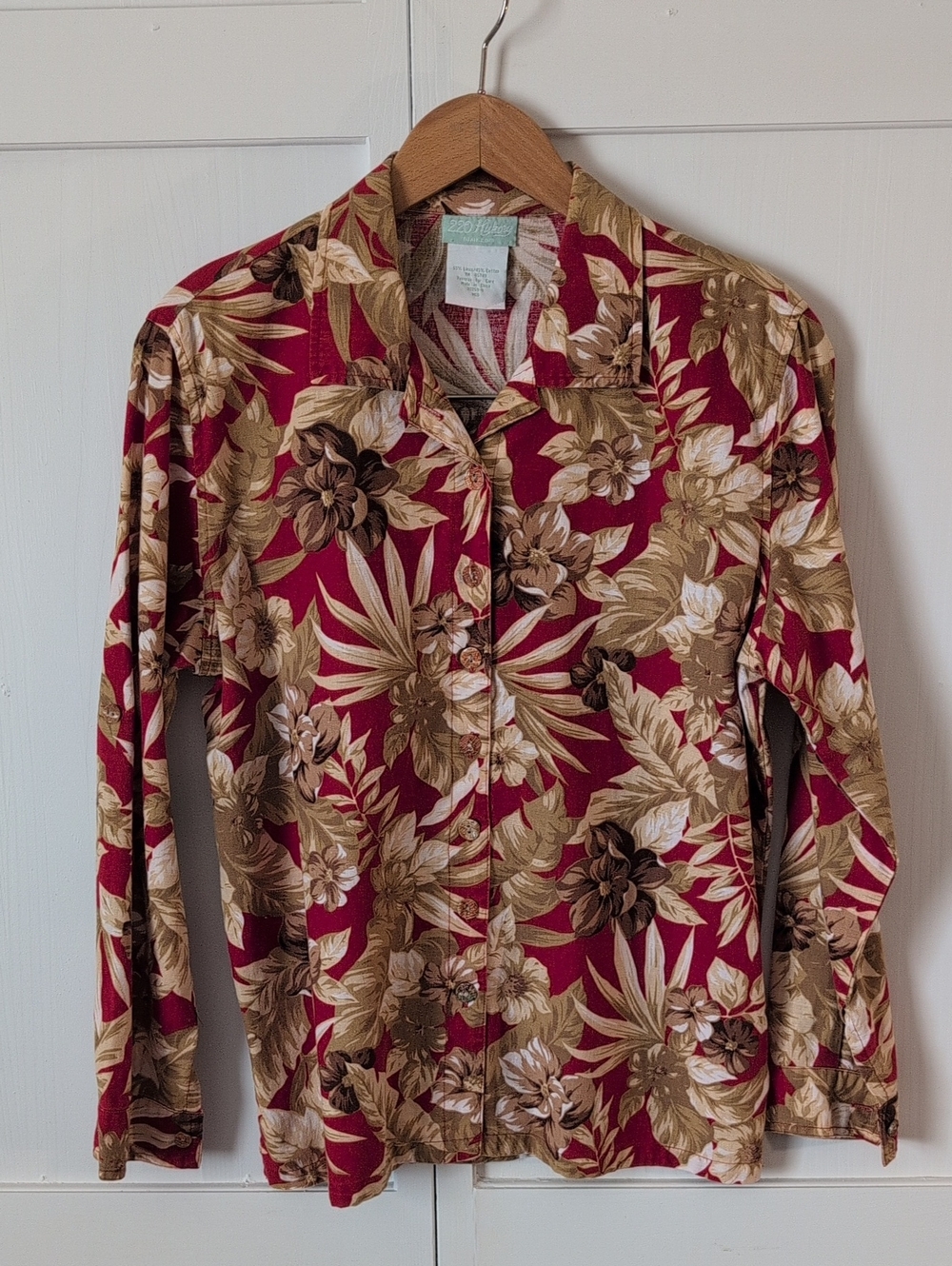 220 Hickory Long Sleeve Linen Cotton Blend Button Down Blouse Size Medium